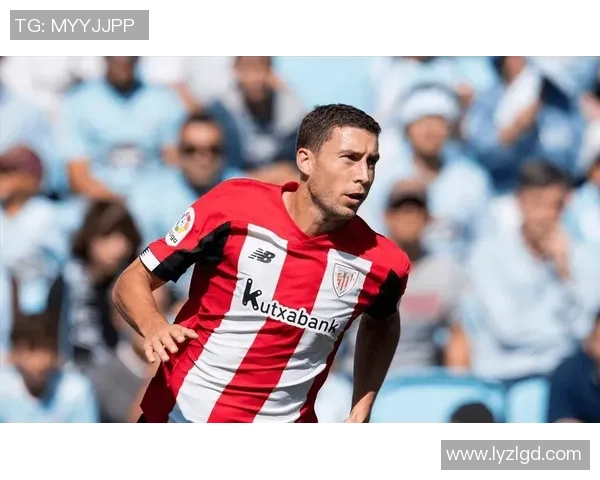 比利亚雷亚尔与埃瓦尔激战在即谁能在西甲赛场上笑到最后 比利亚雷亚尔与埃瓦尔激战在即谁能在西甲赛场上笑到最后